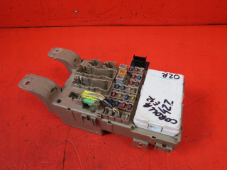 Toyota corolla e12 1.4 блок предохранителей 82641-02050, E4Z-Y32L Denso