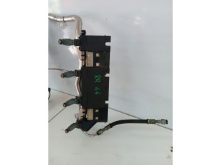 Vstřikovací lišta 1437443 Land Rover pro benzínový motor