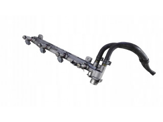 Vstřikovací lišta  036133319AA, 036133319 036133319 Magneti Marelli      pro benzínový motor