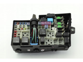 Pojistková skříňka 3 I 1 BK BP4K-66765 , 518818109 518818109, BP4K-66765 Mazda