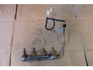 Топливная рампа yaris ii 1.8 ts sport WTRYSKOWA Toyota