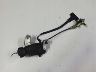 Zámek zadních dveří    Lexus   