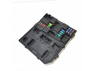 Pojistková skříňka 1.6 DCI 284B63349R Renault