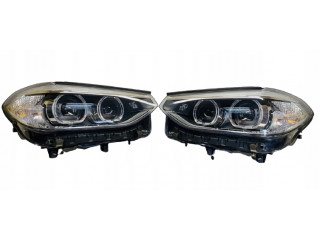 Přední světlo Inny (DParts)