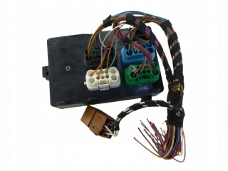 Jaguar xkr xk r x100 блок предохранителей LJB2822DB