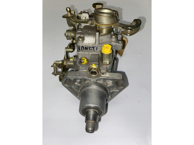 Vanette 2,0d насос wtryskow1670014c01 104749-2600