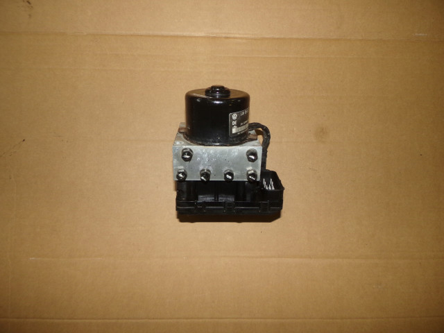 Jednotka ABS 1J0614417C OCTAVIA BORA LEON GOLF IV A3 1J, 0614417C Volkswagen