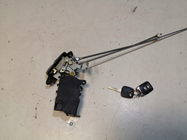 Zámek zadních dveří Subaru