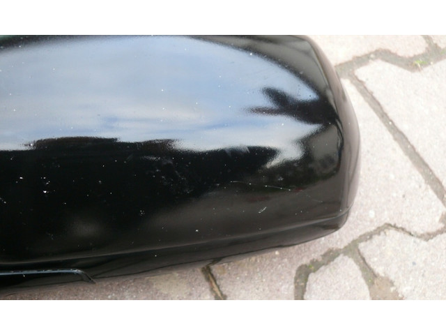 Zpětné zrcátko  Nissan      LUSTERKO 