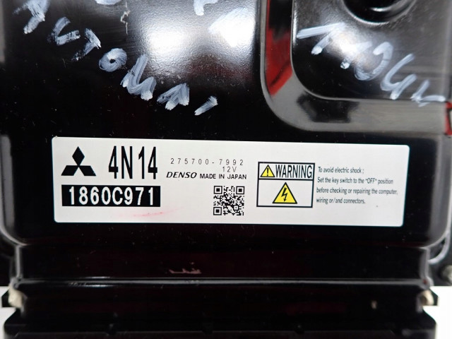 Блок управления 1860c971 mitsubishi outlander iii 2.2 17r