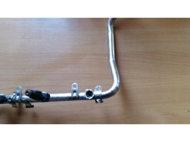 Vstřikovací lišta A1120700095 A1120700095 Mercedes-Benz pro benzínový motor