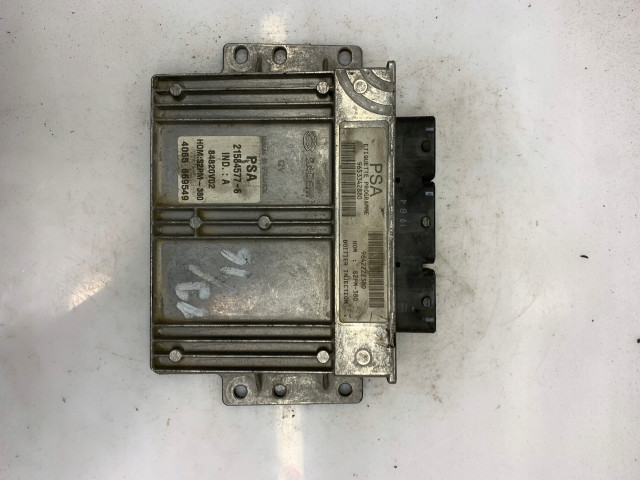 БЛОК УПРАВЛЕНИЯ ДВИГАТЕЛЕМ 9653342880 9642222380 21584577-6  9653342880,   Magneti Marelli 