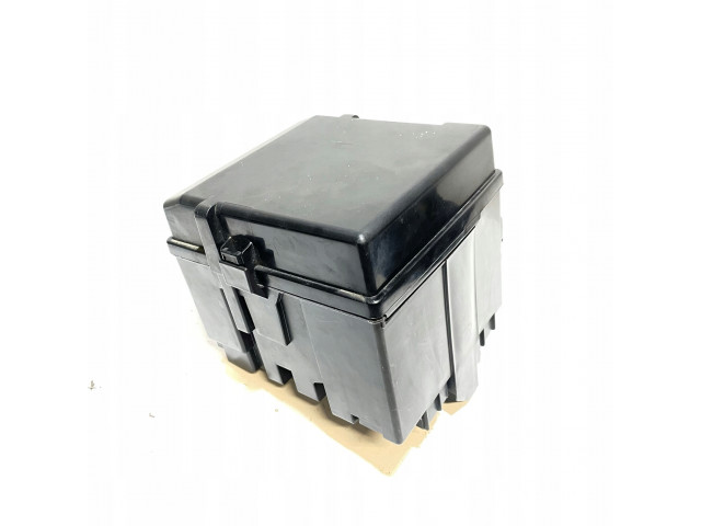Pojistková skříňka NP300 D23 2.3D Nissan