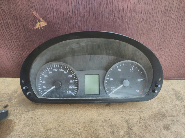Mercedes vito w639 панель приборов спидометр a6394465921  MERCEDES, LICZNIK  Mercedes-Benz         