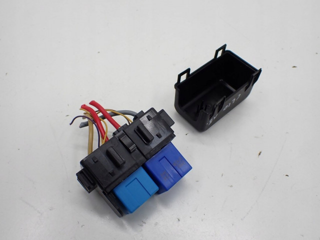 Pojistková skříňka CLIO IV 18R 8200222933, H4BB408 EUROPEJSKA Renault