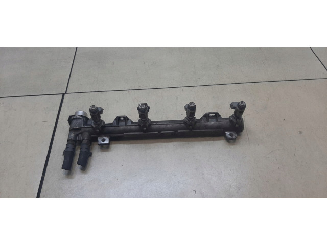 Vstřikovací lišta  036031T, 036133319  Volkswagen       pro benzínový motor