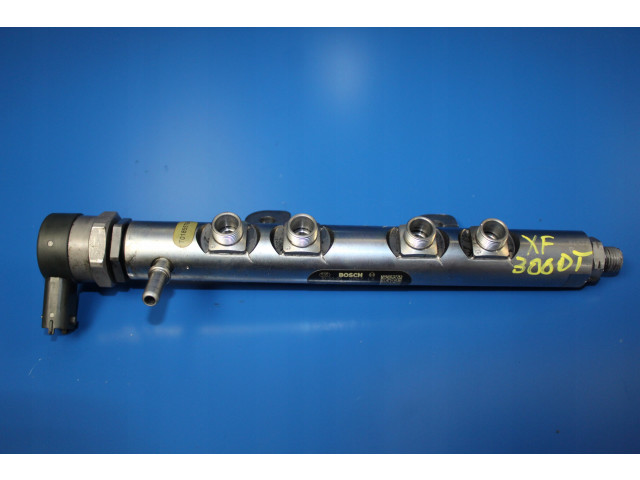 Jaguar xf range rover 3.0 d 306dt топливная рампа 0445216028