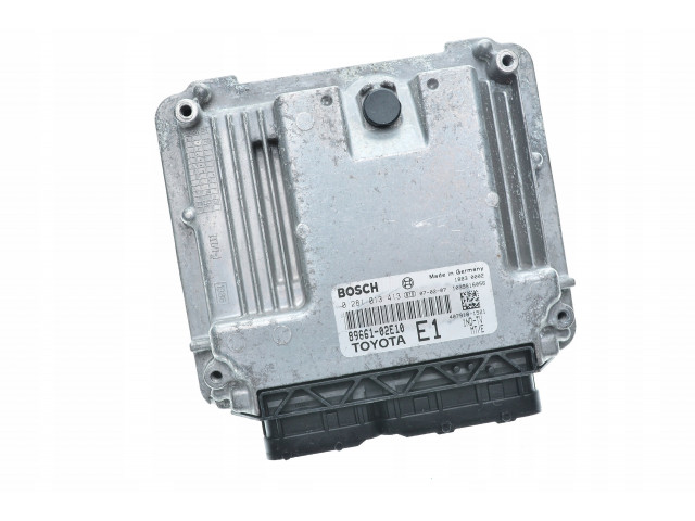 Блок управления corolla e15 1.4 0281013413 89661-02e10 e1 0281013413, 8966102E10 Bosch