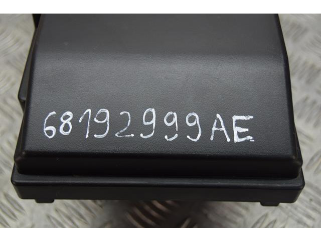 Блок предохранителей модуль bsi блок без jeep cherokee kl 68192999ae      