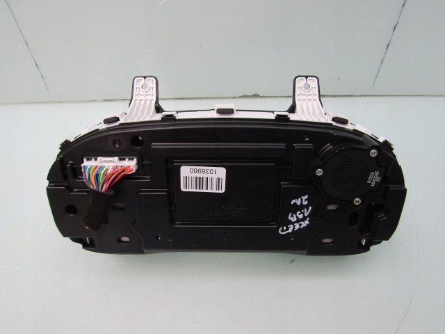 KIA XCEED 1.5 T-GDI 21R ПАНЕЛЬ ПРИБОРОВ СПИДОМЕТР 94033-J7200  94033-J7200, 94033J7200 11004-47152P0          