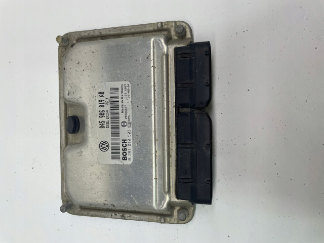 БЛОК УПРАВЛЕНИЯ ДВИГАТЕЛЕМ VAG 045906019AB 0281010503  0281010503,   Bosch 