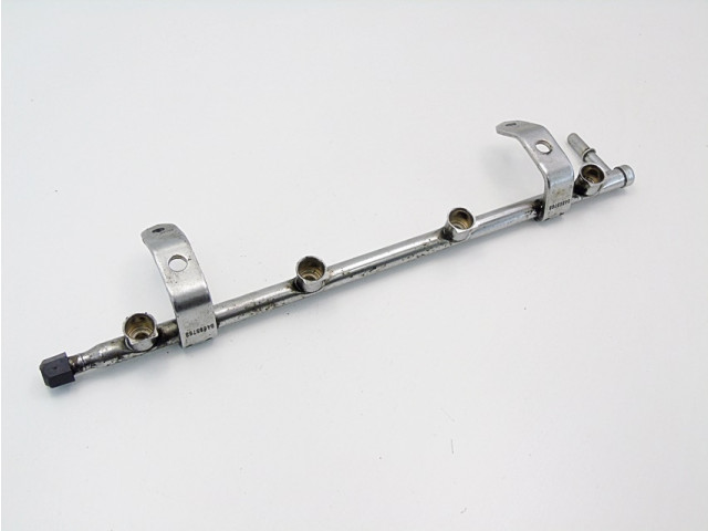 Vstřikovací lišta 04669768 04669768 Chrysler pro benzínový motor