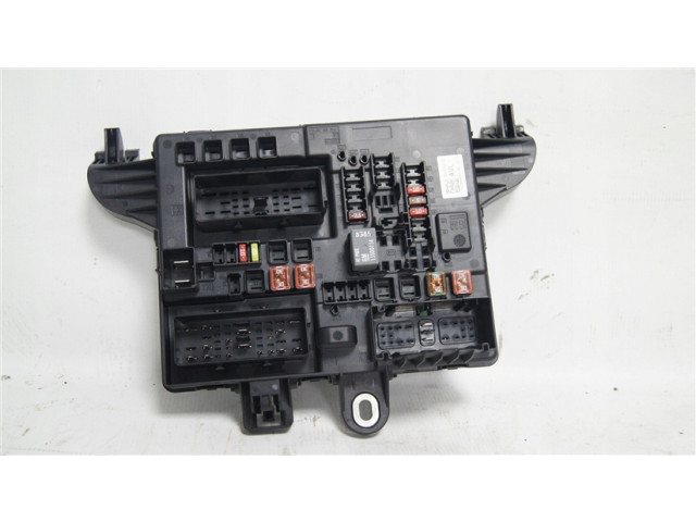 Блок предохранителей модуль bsi opel insignia 2.0cdti 22737769