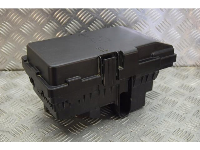 Блок предохранителей модуль bsi блок без jeep cherokee kl 68192999ae      