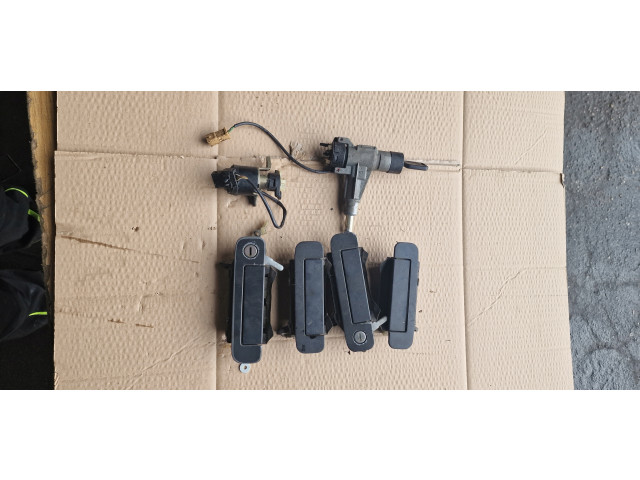 Zámek zadních dveří Audi