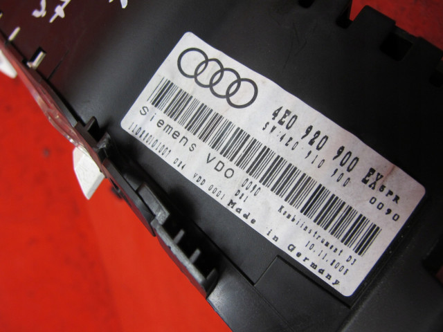 Přístrojová deska Audi 4E0920900EX