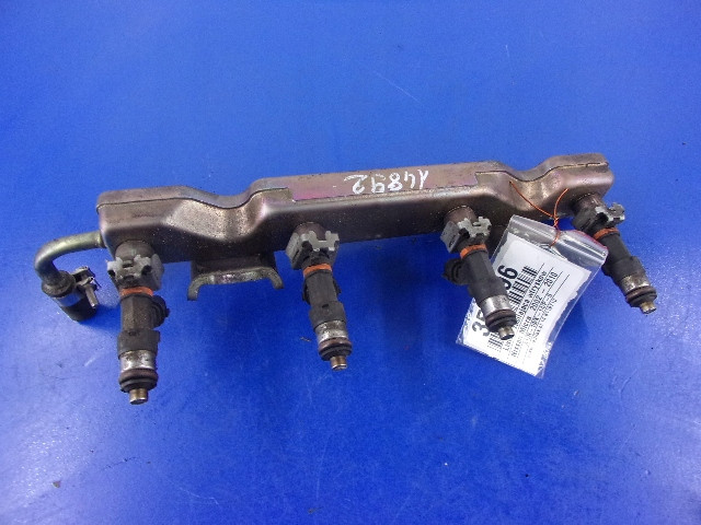 Vstřikovací lišta 0280158013, 16600AX200 Inny pro benzínový motor