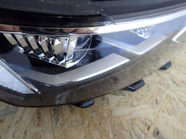 Přední světlo 2GA941036H 2GA941036H Volkswagen