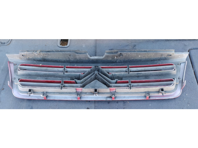 Grill Решетка CITROEN JUMPER I 02-06 5/5 PŃ      1304699070     