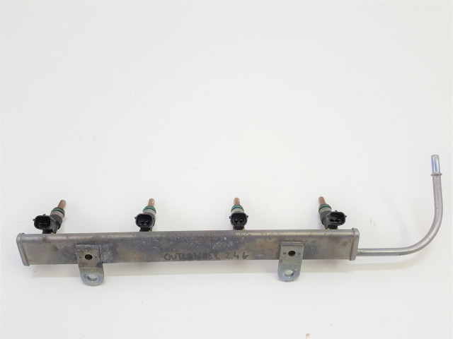 Vstřikovač 1465A412 Mitsubishi pro benzínový motor