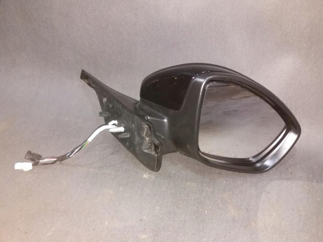 Peugeot 208 зеркало  правое 8 pin      1607511480        