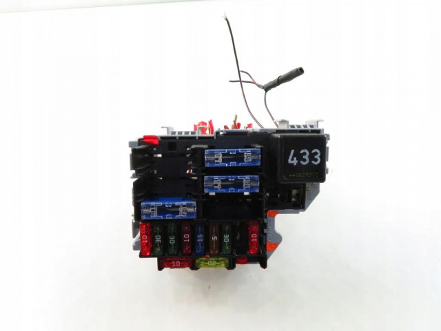 Pojistková skříňka VW I 7L0937559 7L0937559, M757994 Inny