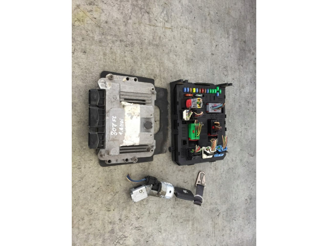 Модуль управления комплект start peugeot 307  1,6hdi  9656161880 1039S06200   