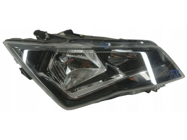 Seat ateca 575 zwykła lampa правая przednia  prawe 