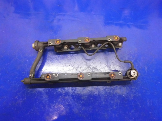 Vstřikovací lišta 9623551680 Renault pro benzínový motor