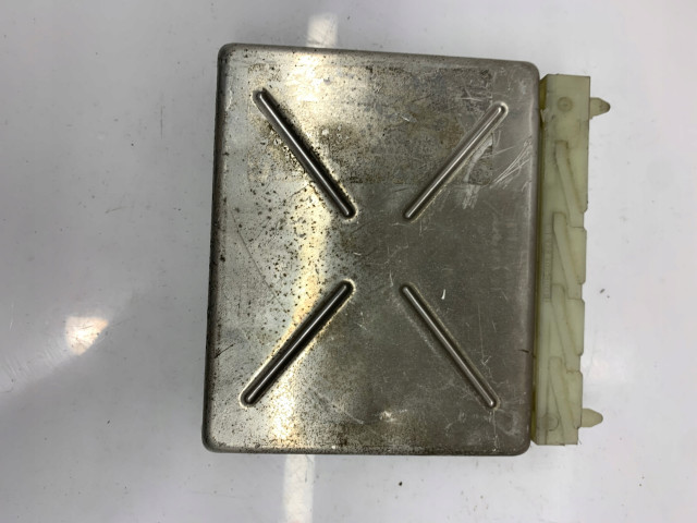 БЛОК УПРАВЛЕНИЯ ДВИГАТЕЛЕМ VOLVO P09442707   1T0509207   