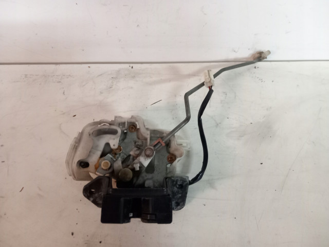 Mazda 6 OE B6701 zamek ЗАСЛОНКИ BAGAŻNIKA