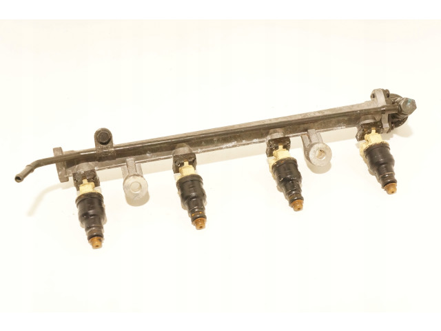 Топливная рампа hyundai coupe 1,6 16v 0250930018  1998-2005R, 19982005R   Bosch    