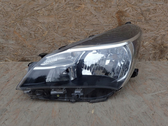 Lampa левая reflektor toyota yaris 3 iii 14- lewe