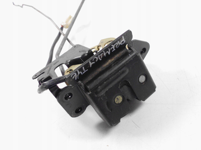 MAZDA PREMACY ZAMEK ЗАДН. ЗАСЛОНКИ BAGAŻNIKA