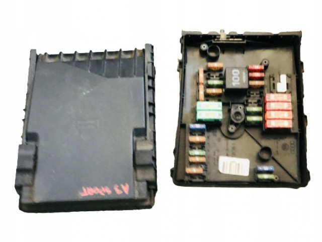 AUDI SEAT VW SKRZYNKA BEZPIECZNIKÓW 1K0937125A Volkswagen