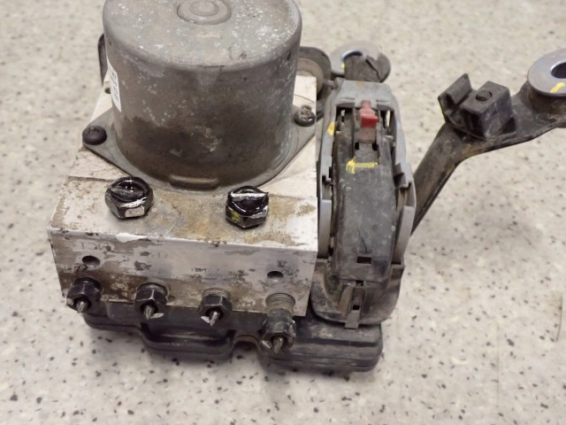 HYUNDAI i20 08-12 Jednotka ABS ABSU