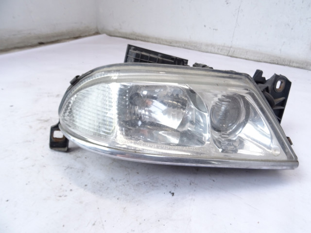 Přední světlo Alfa Romeo