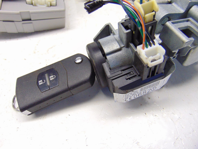 Řídící jednotka Mazda