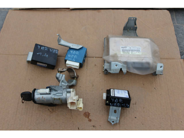 Řídící jednotka 89666-52210 Toyota