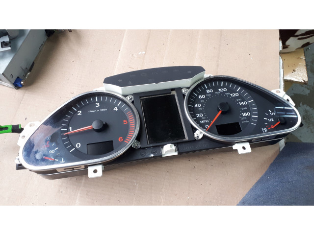 Přístrojová deska  Audi     4L0920981B, 185.875K 